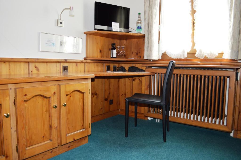 Hotel Zum Kreuz Aarau Kamer foto